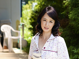 隣に住んでるスレンダー美人の奥さん　８時間　サンプル画像18